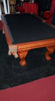 Beautiful 8ft Leisure Bay Pool Table